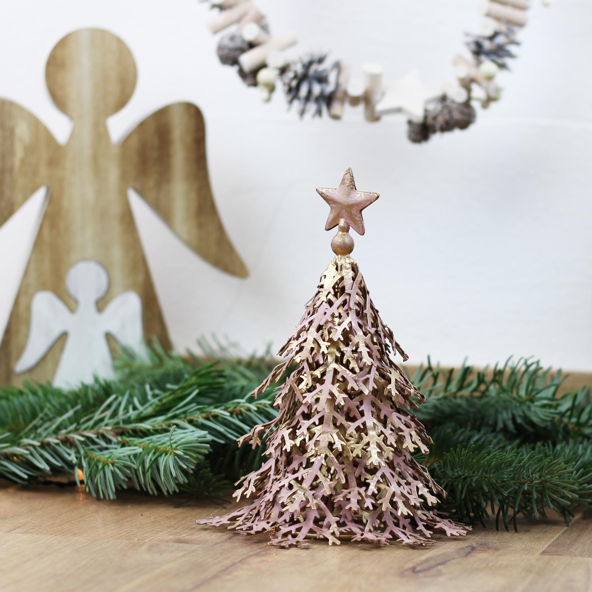 Tannenbaum mit Stern, Weihnachtsdeko kaufen