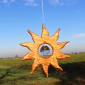 Fensterdeko aus Holz | Sonne mit Kristall Kugel