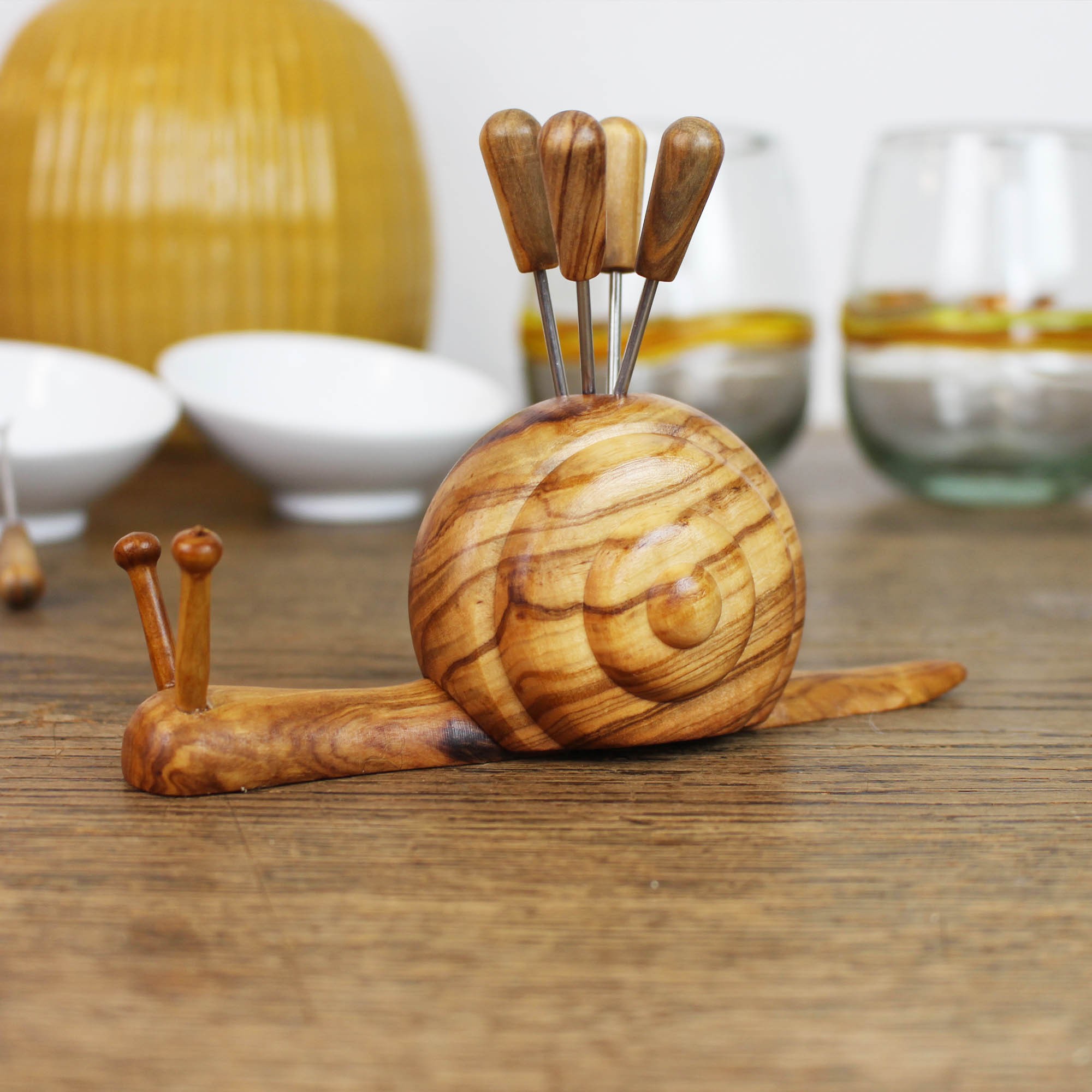 Schnecke aus Holz für Olivenpicker aus Holz Olivenholz Handmade Geschenkidee aus Holz