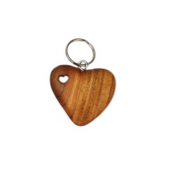 Schlüsselanhänger aus Holz Herz im Herz geölt 6 cm