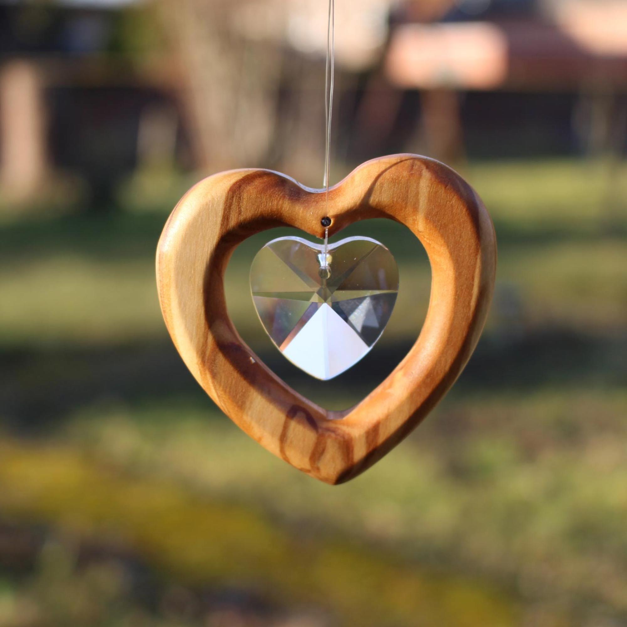 Fensterdeko Herz aus Holz , Herz mit Bleikristall kaufen
