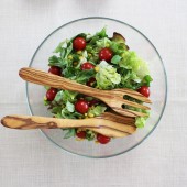 Salatbesteck aus Olivenholz Quadrado