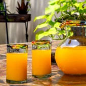 Gläser 4er Set Konfetti Rand