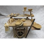 Töpferscheibe, Töpfertisch gefüll