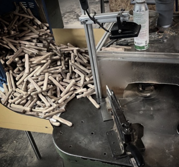 Herstellung von hochwertigen Messergriffen aus Holz